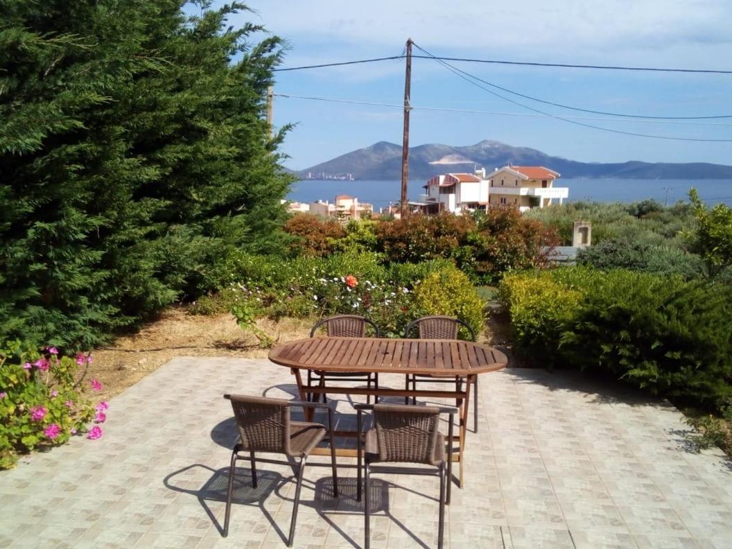 Aliveri Flat With Sea View Exterior photo